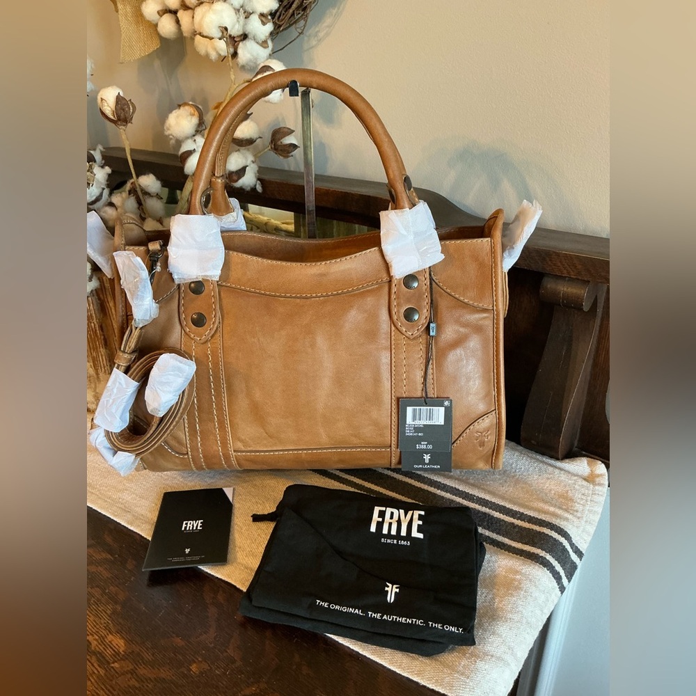 NWT Frye Melissa Leather Beige Brown Satchel Crossbody Handbag Bag Retail $388 - Picture 5 of 16